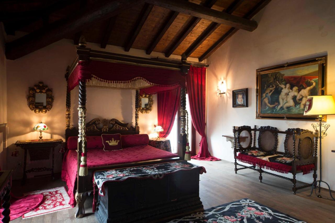 Bed and Breakfast Castello Di Vigoleno Esterno foto