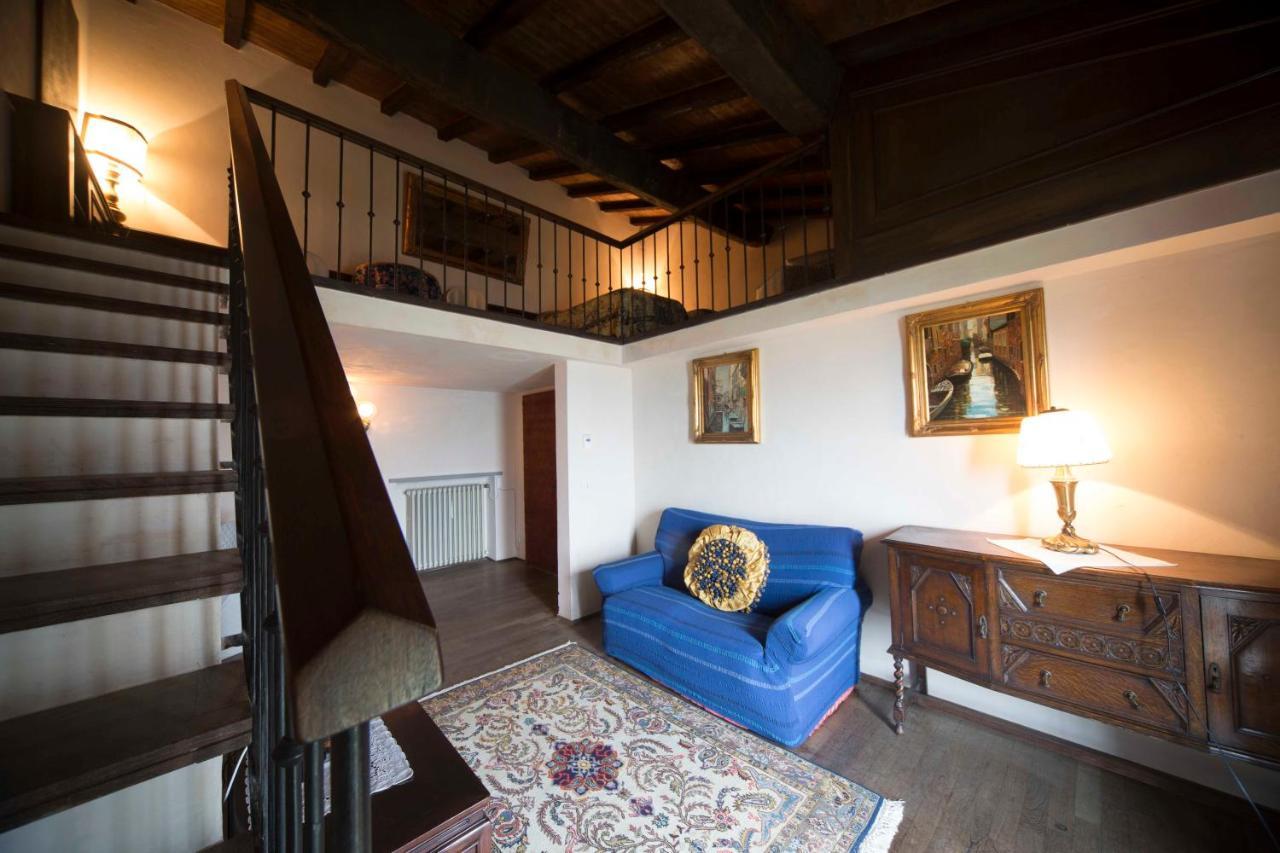 Bed and Breakfast Castello Di Vigoleno Esterno foto