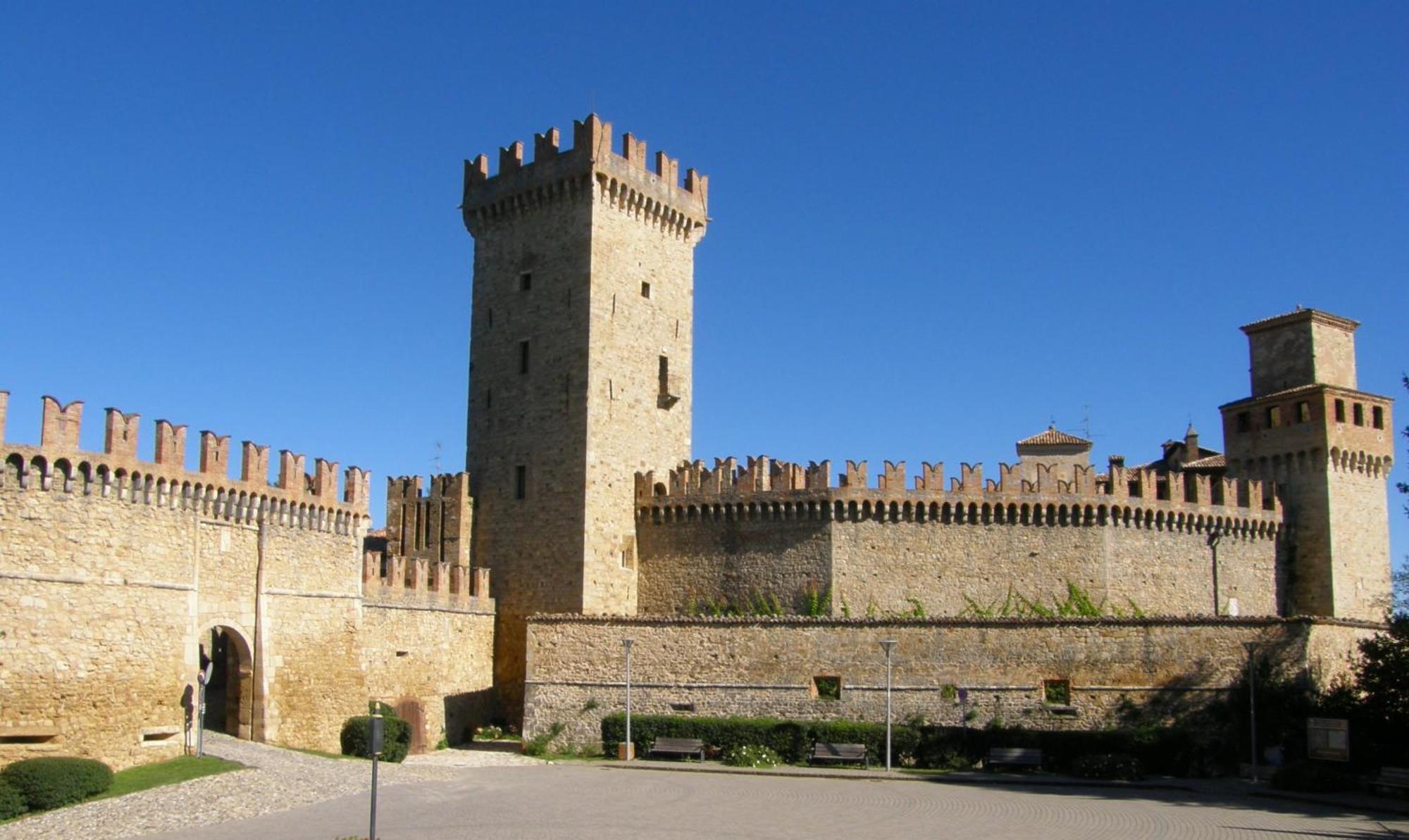 Bed and Breakfast Castello Di Vigoleno Esterno foto