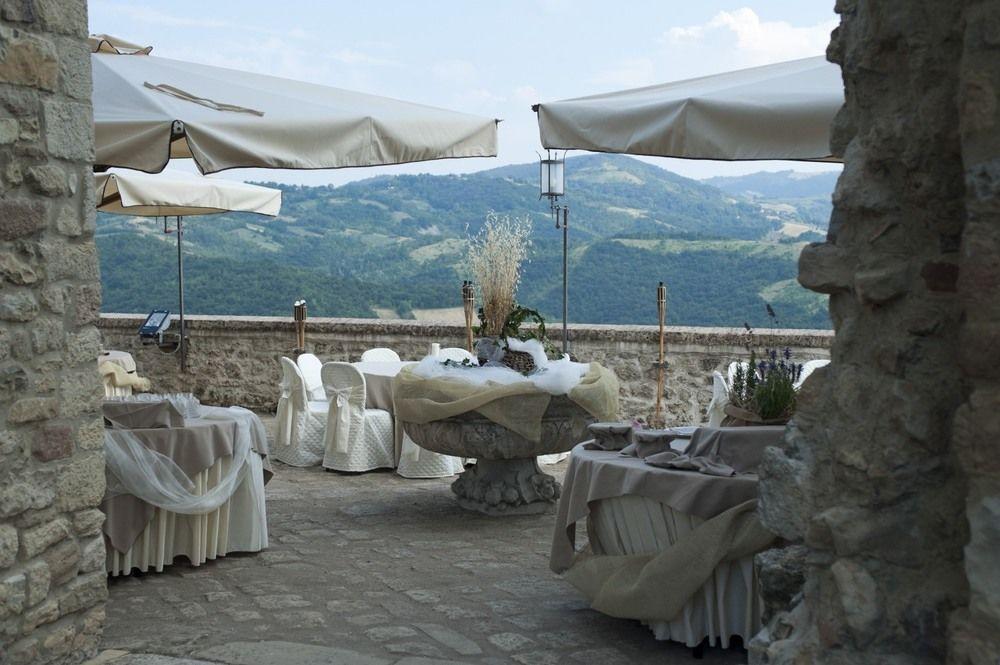 Bed and Breakfast Castello Di Vigoleno Esterno foto