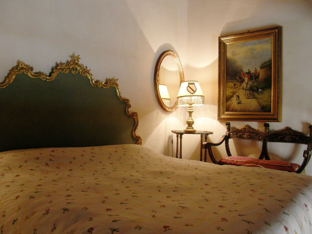 Bed and Breakfast Castello Di Vigoleno Esterno foto
