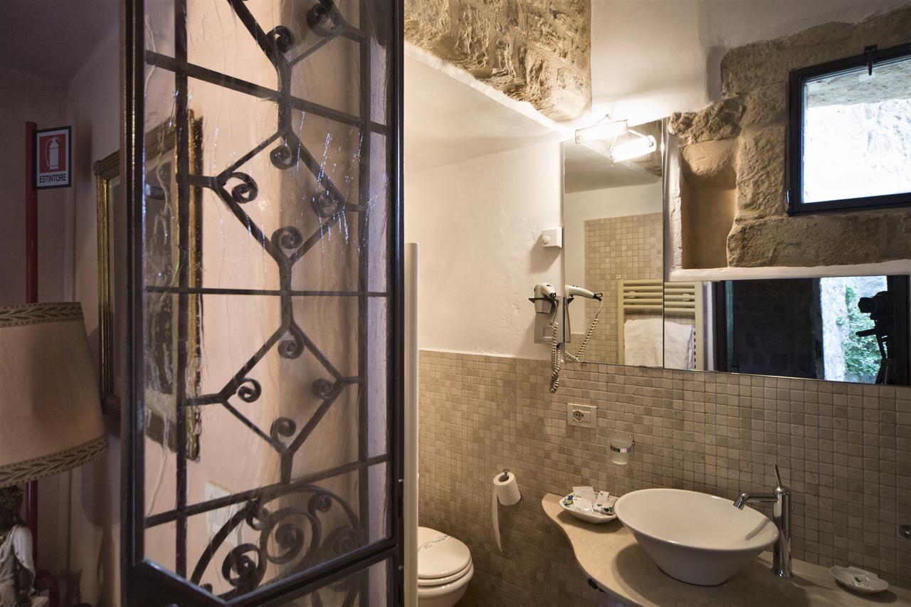 Bed and Breakfast Castello Di Vigoleno Esterno foto